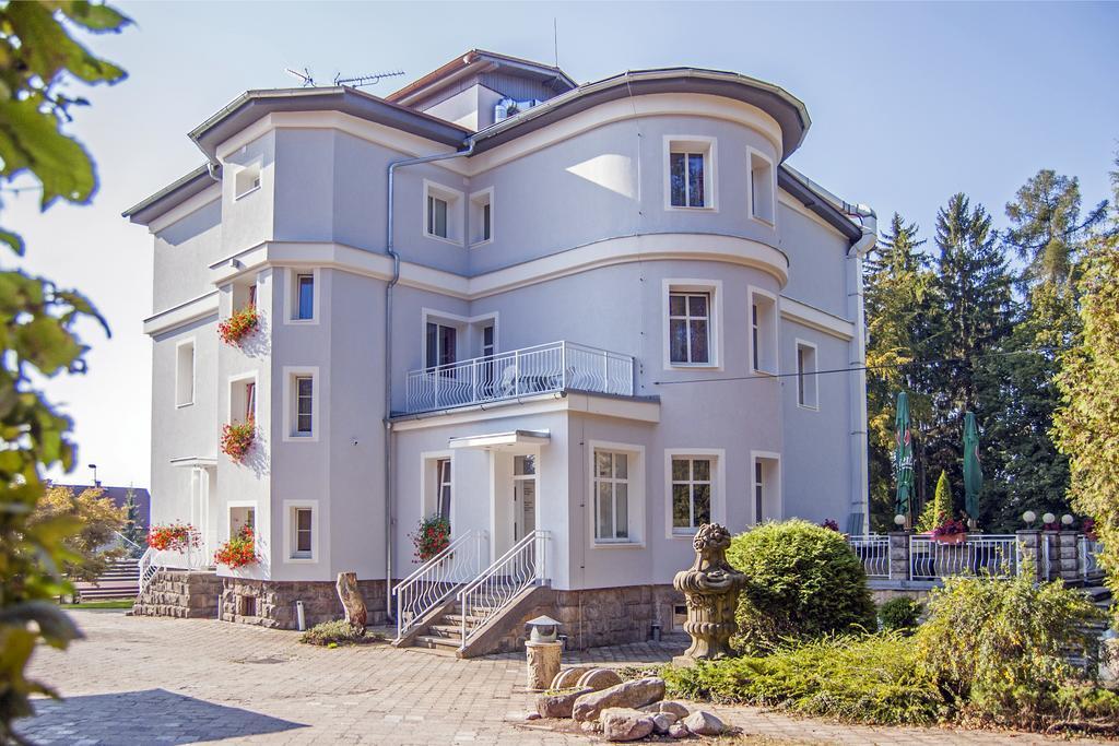 Pension Trautenberk Studenec 외부 사진